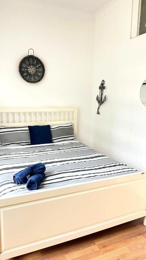 Aldgate Rooms London Bagian luar foto